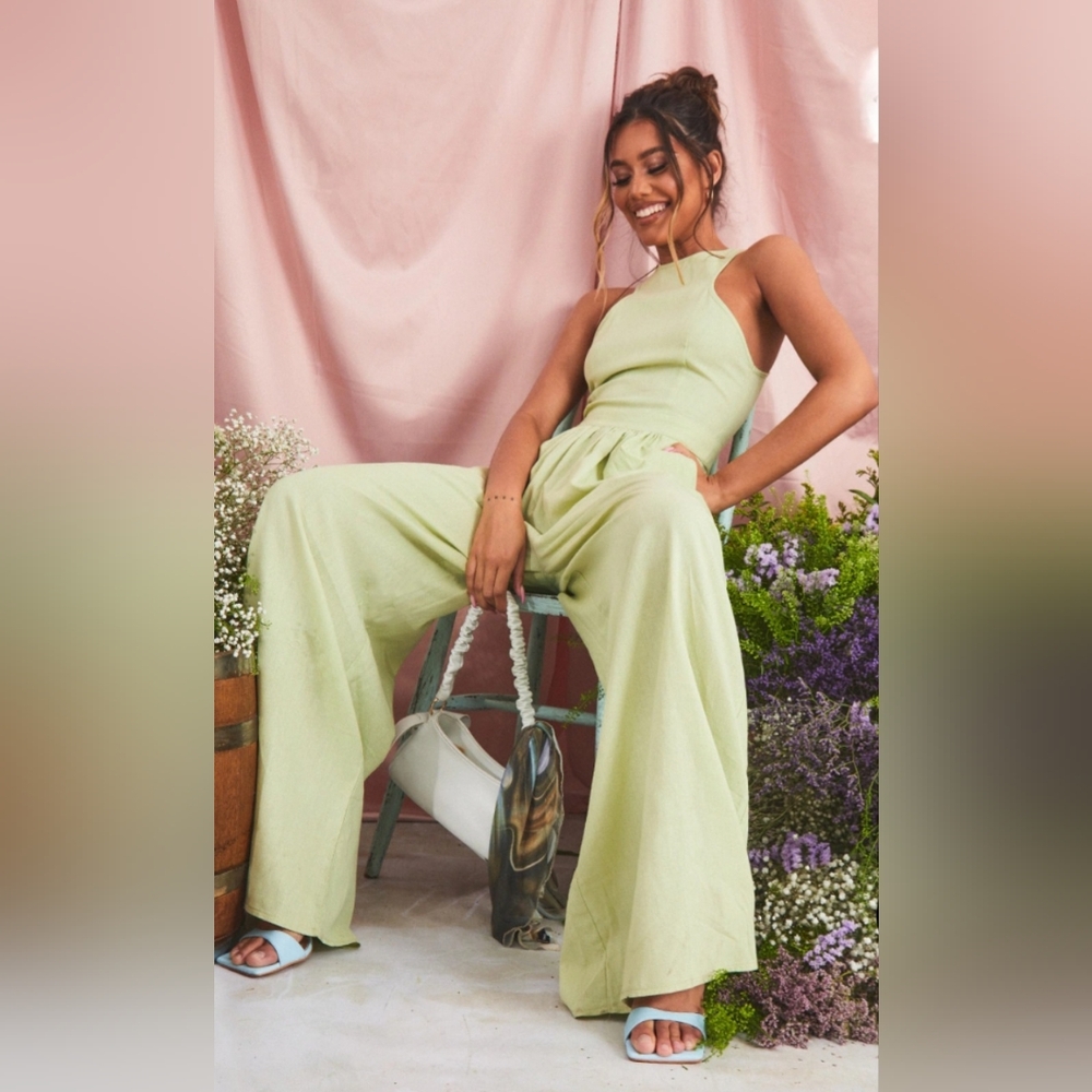 Jumpsuit - Picture 6 of 8
